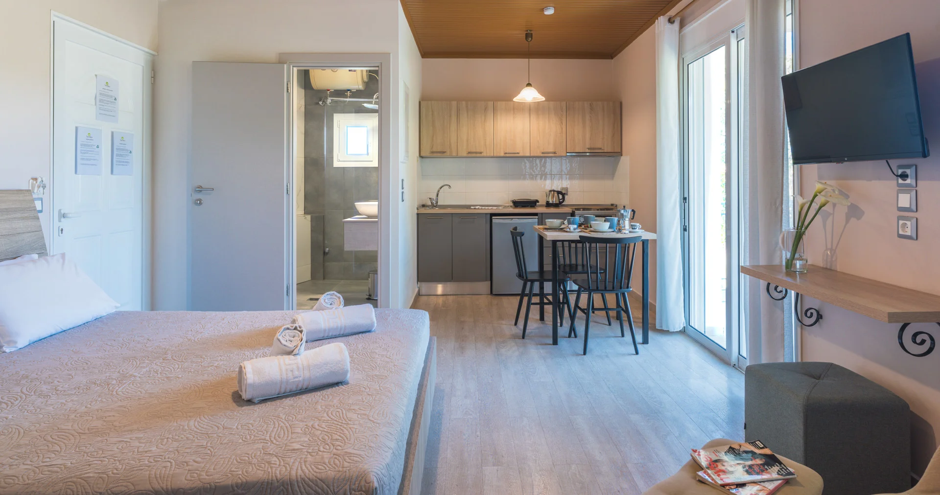 Kefalonia Apartments Argostoli - Kefalonia Studios Argostoli - Kefalonia Studios - Kefalonia Apartments - Accommodation Kefalonia - Apartments Kefalonia Airport - Studios Kefalonia Airport - Accommodation Argostoli Kefalonia